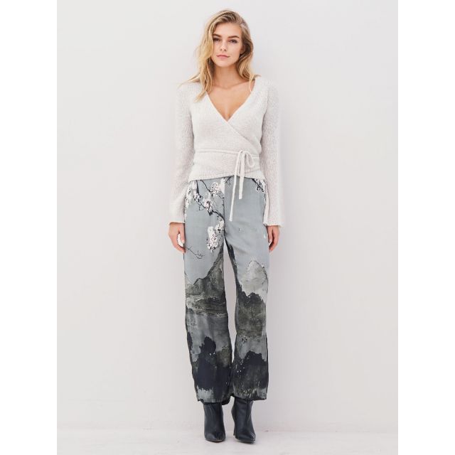 Alexia wrap knit 8522-50-112