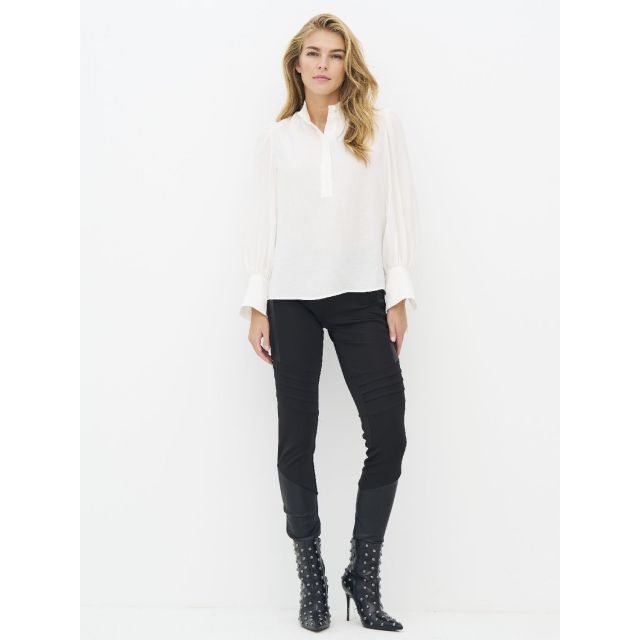 Emberly Leggings 8923-19-000