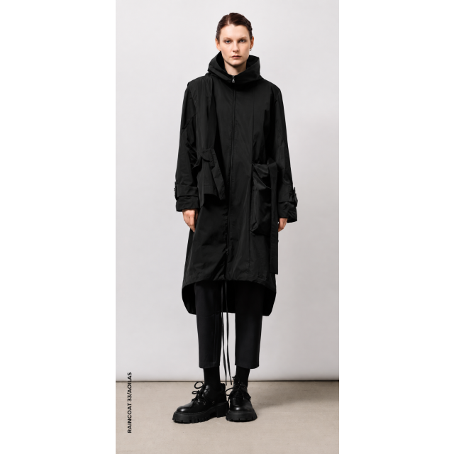 Raincoat 33/Aolias black