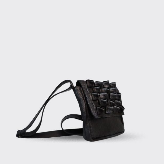 Nefir Black