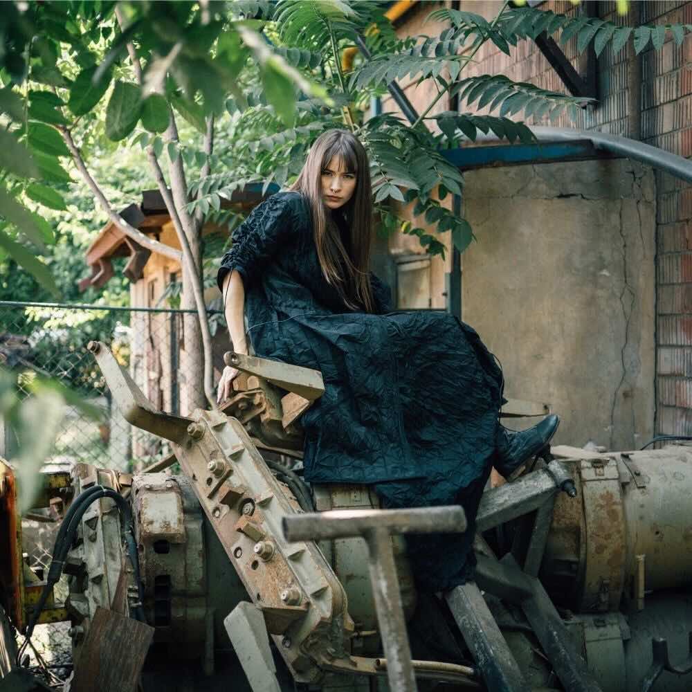 Lien Fashion Blouses