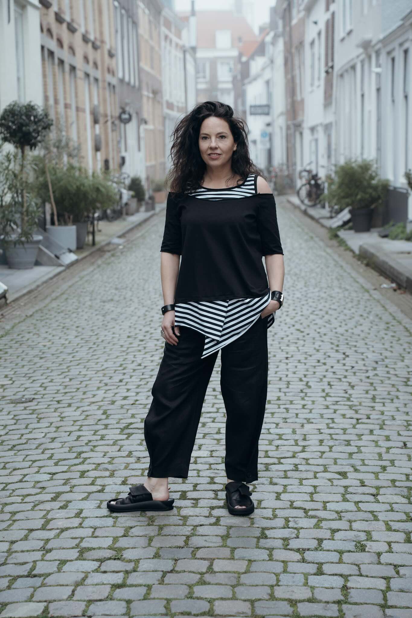 Lien Fashion Blouses