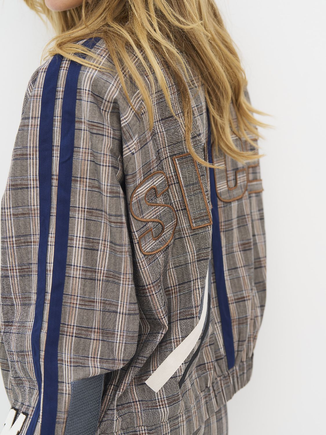 Elyra jacket 8921-35-901